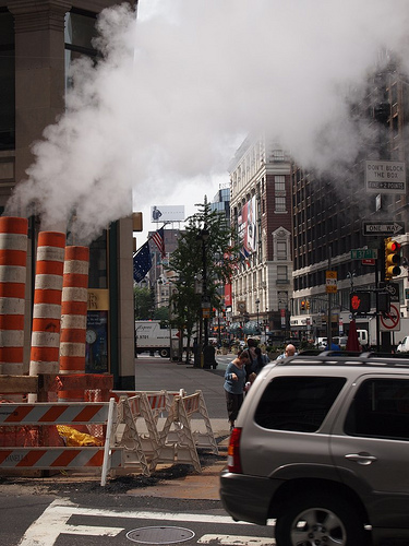 "Classic New York: noise, smoke" by Flickr user Will, CC BY-NC-ND 2.0