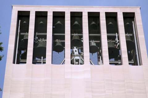 "Robert A. Taft Memorial and Carillon" by Flickr user Cliff, CC BY 2.0