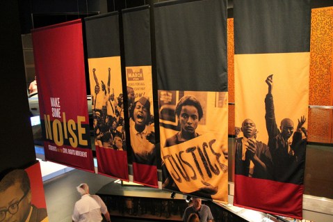 "50.MakeSomeNoise.Newseum.NW.WDC.17August 2013"  by Flickr user Elvert Barnes, CC BY-SA 2.0