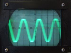 "Sound Waves: Loud Volume" by Flickr user Tess Watson, CC BY 2.0