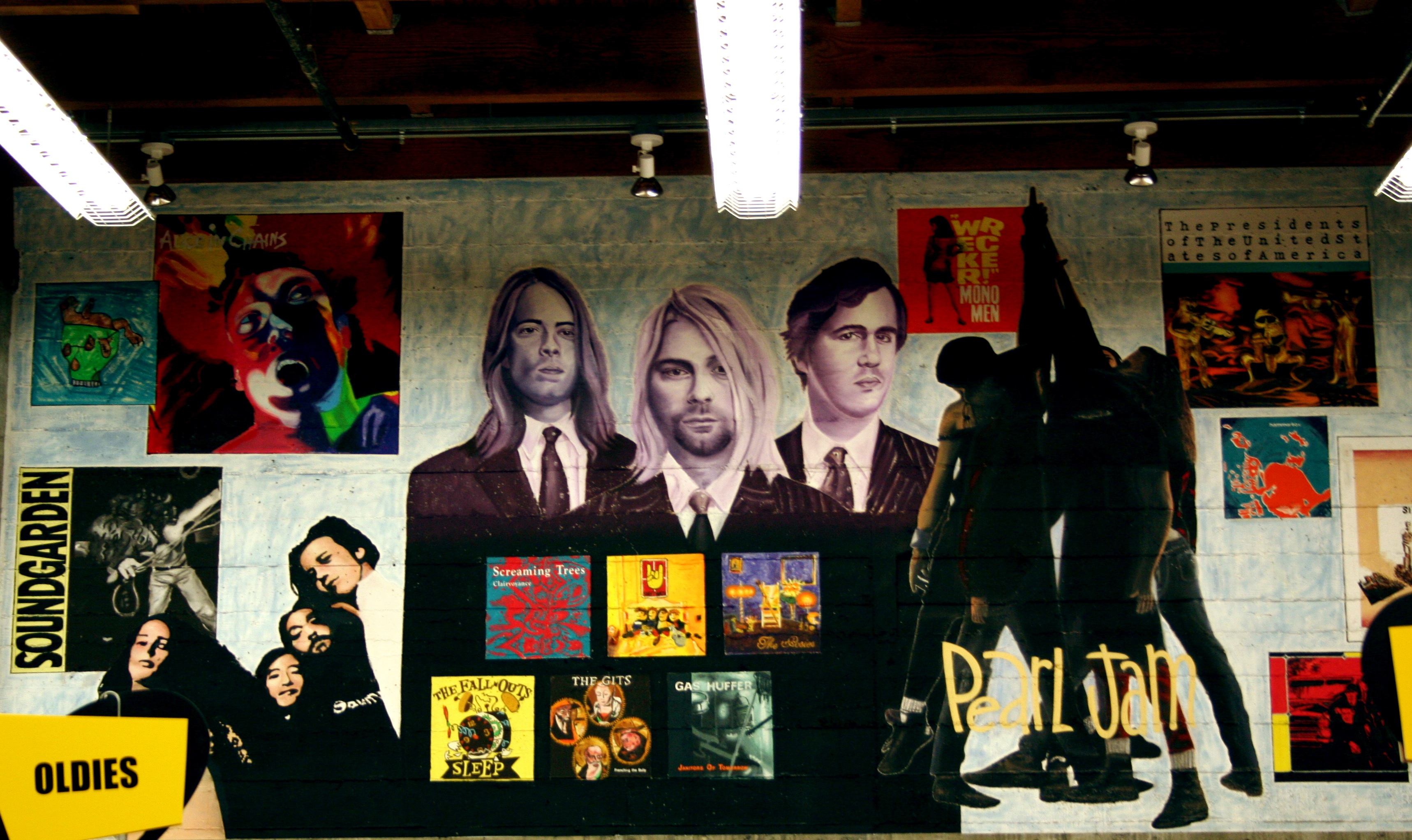 "Tower Records Seattle Music Mural" by Flickr user Zoomar, CC BY-NC-SA 2.0