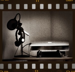 "Podcast in Retro" by Flickr user David Shortle, CC BY-NC 2.0