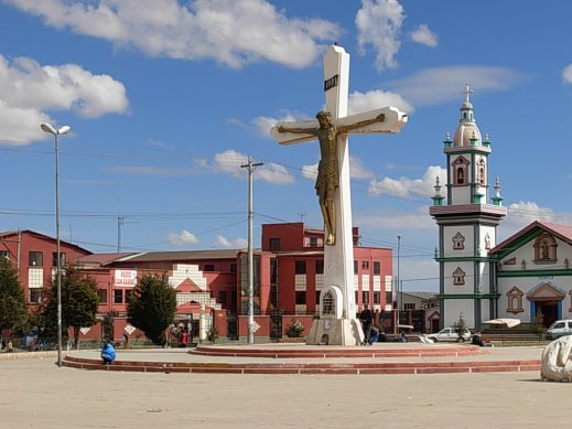 "Plaza de la Cruz" by Flickr user Swinehart, all rights reserved