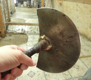 A close up of the scraping tool crafted by Jesse.